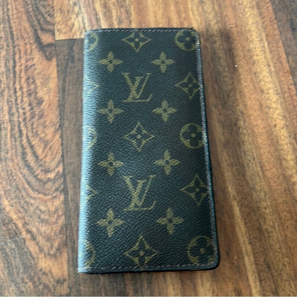Louis Vuitton Monogram Wallet